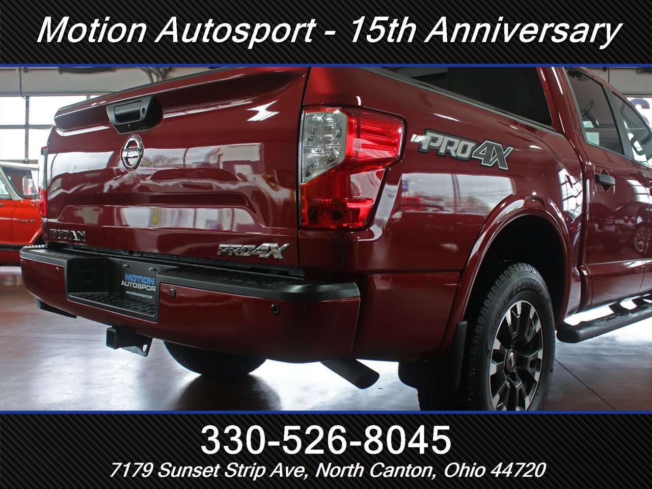 2019 Nissan Titan PRO-4X  4X4 - Photo 12 - North Canton, OH 44720
