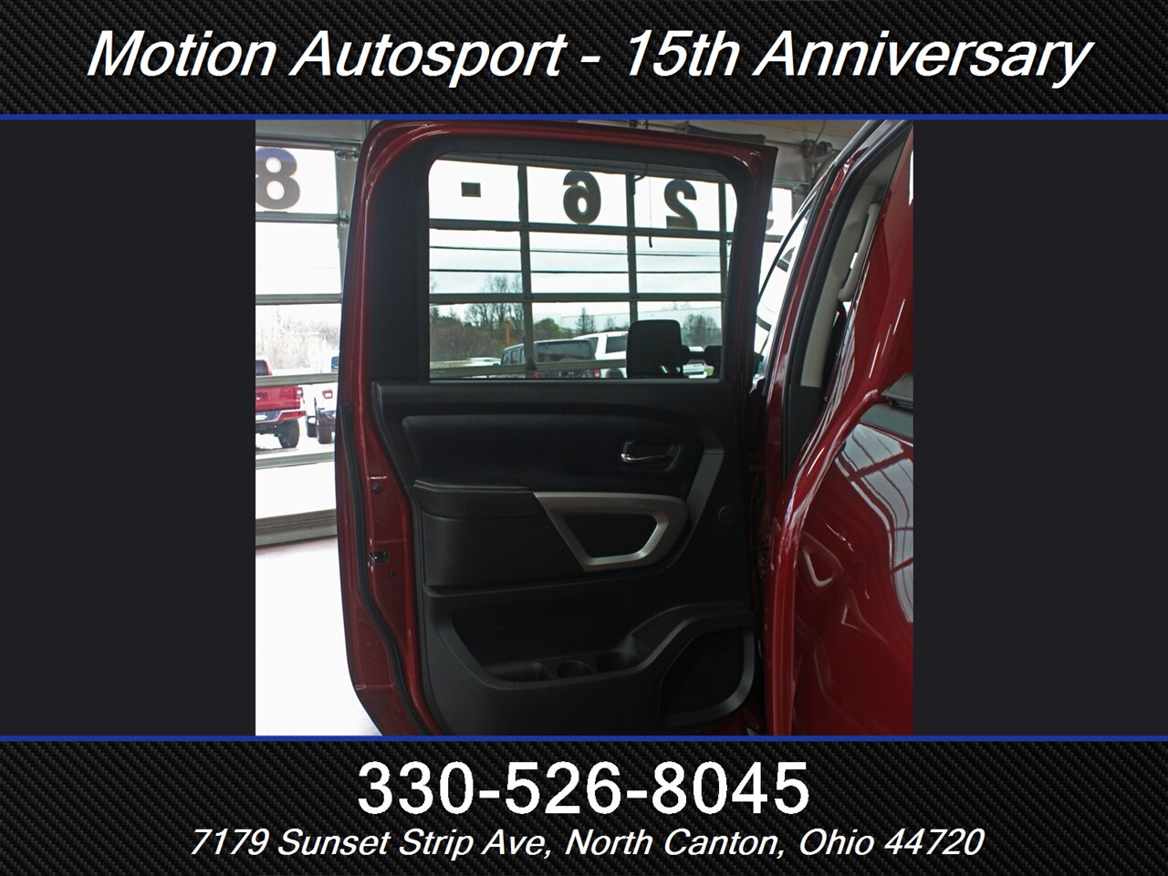 2019 Nissan Titan PRO-4X  4X4 - Photo 40 - North Canton, OH 44720