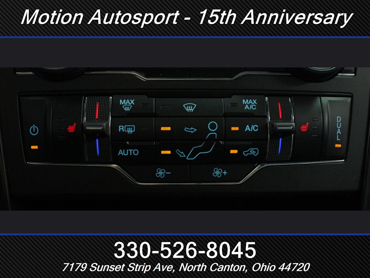 2017 Ford Explorer XLT  Moon Roof Navigation 4X4 - Photo 24 - North Canton, OH 44720