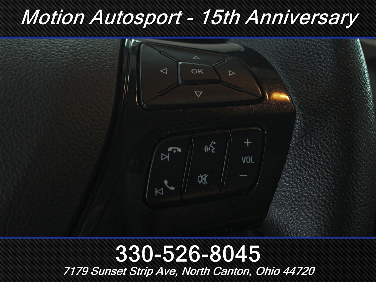 2017 Ford Explorer XLT  Moon Roof Navigation 4X4 - Photo 19 - North Canton, OH 44720