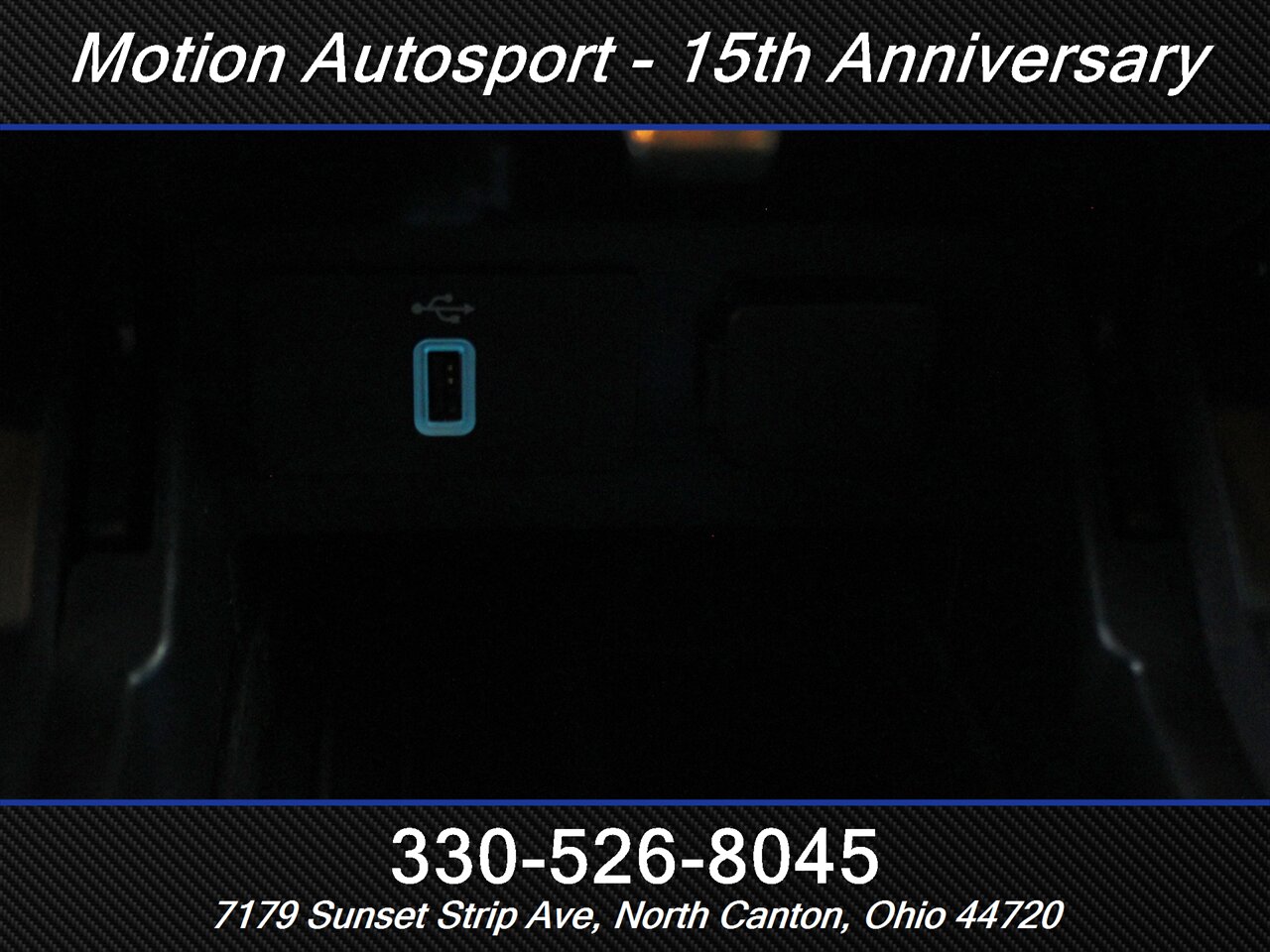 2017 Ford Explorer XLT  Moon Roof Navigation 4X4 - Photo 23 - North Canton, OH 44720