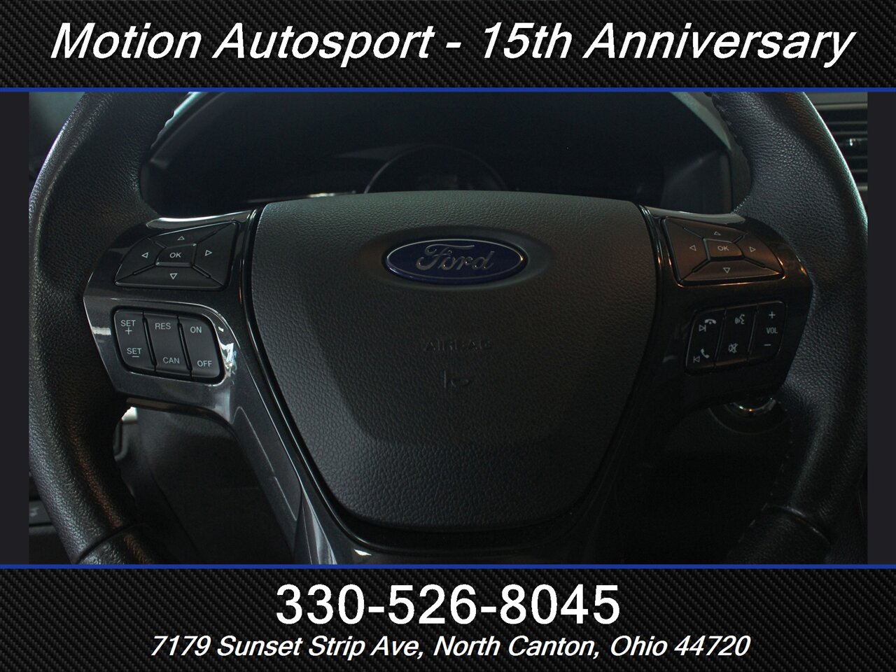 2017 Ford Explorer XLT  Moon Roof Navigation 4X4 - Photo 17 - North Canton, OH 44720