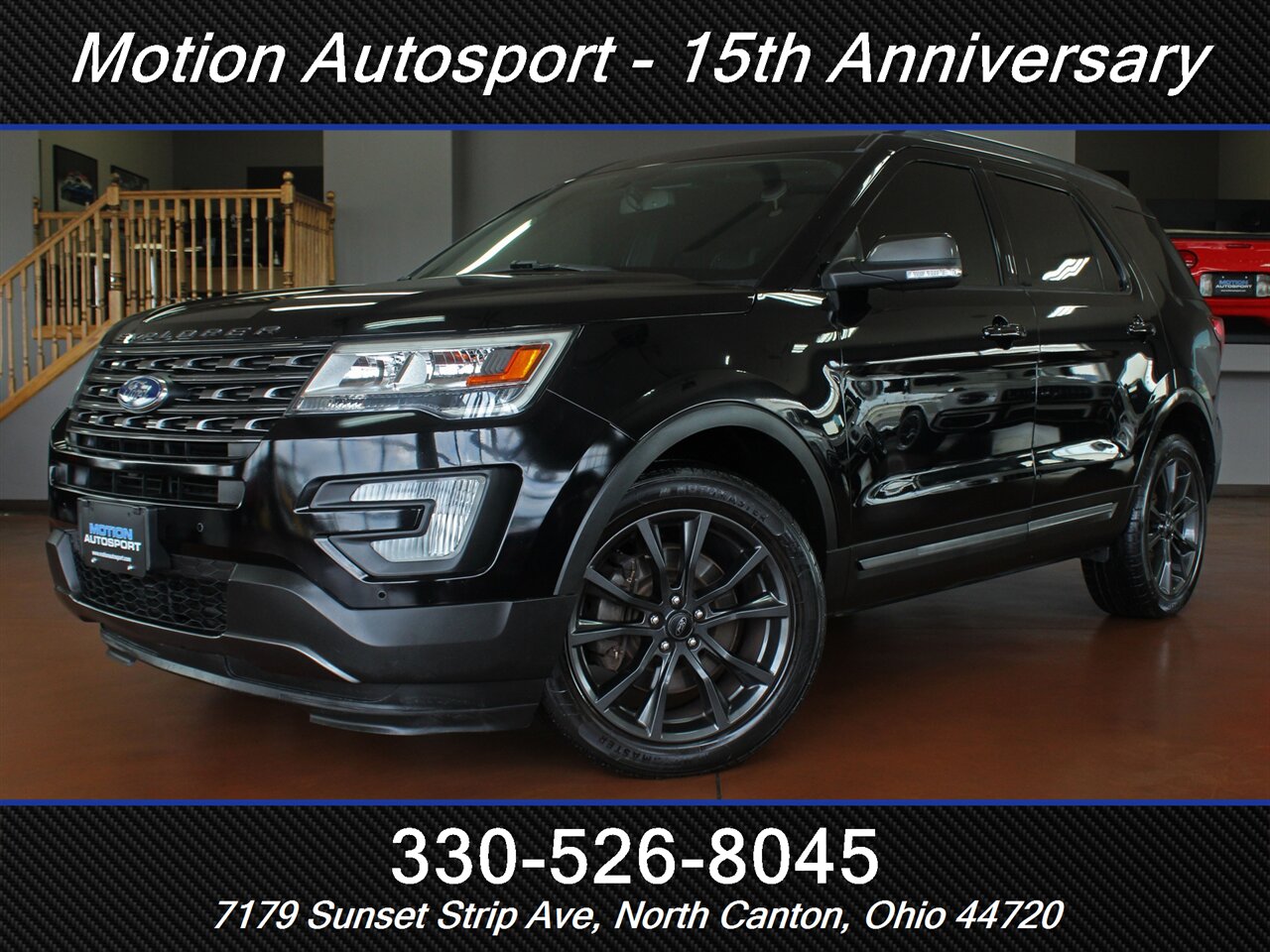 2017 Ford Explorer XLT  Moon Roof Navigation 4X4 - Photo 1 - North Canton, OH 44720