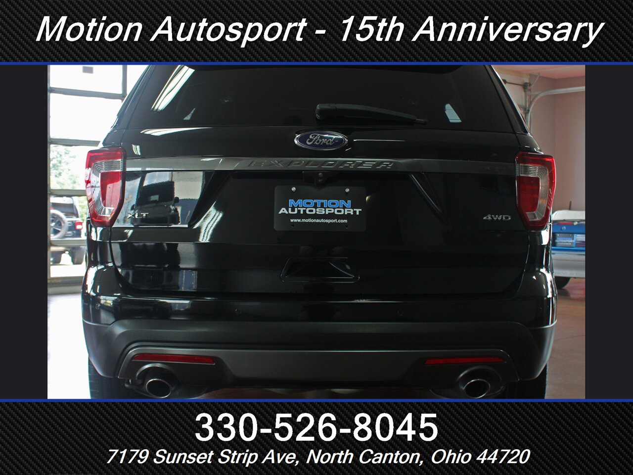 2017 Ford Explorer XLT  Moon Roof Navigation 4X4 - Photo 9 - North Canton, OH 44720