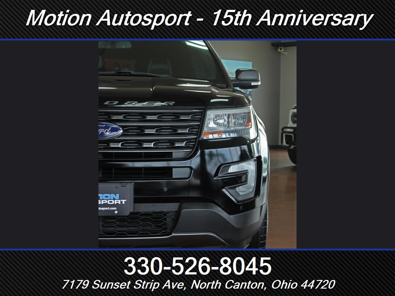 2017 Ford Explorer XLT  Moon Roof Navigation 4X4 - Photo 6 - North Canton, OH 44720