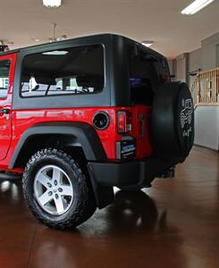 2016 Jeep Wrangler Sport  Hard Top 4X4 - Photo 6 - North Canton, OH 44720