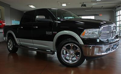 2014 RAM 1500 Laramie  Moon Roof Navigation 4X4 - Photo 2 - North Canton, OH 44720