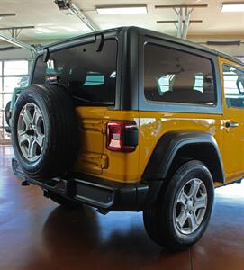 2021 Jeep Wrangler Sport S Hard Top Navigation  4X4 - Photo 11 - North Canton, OH 44720