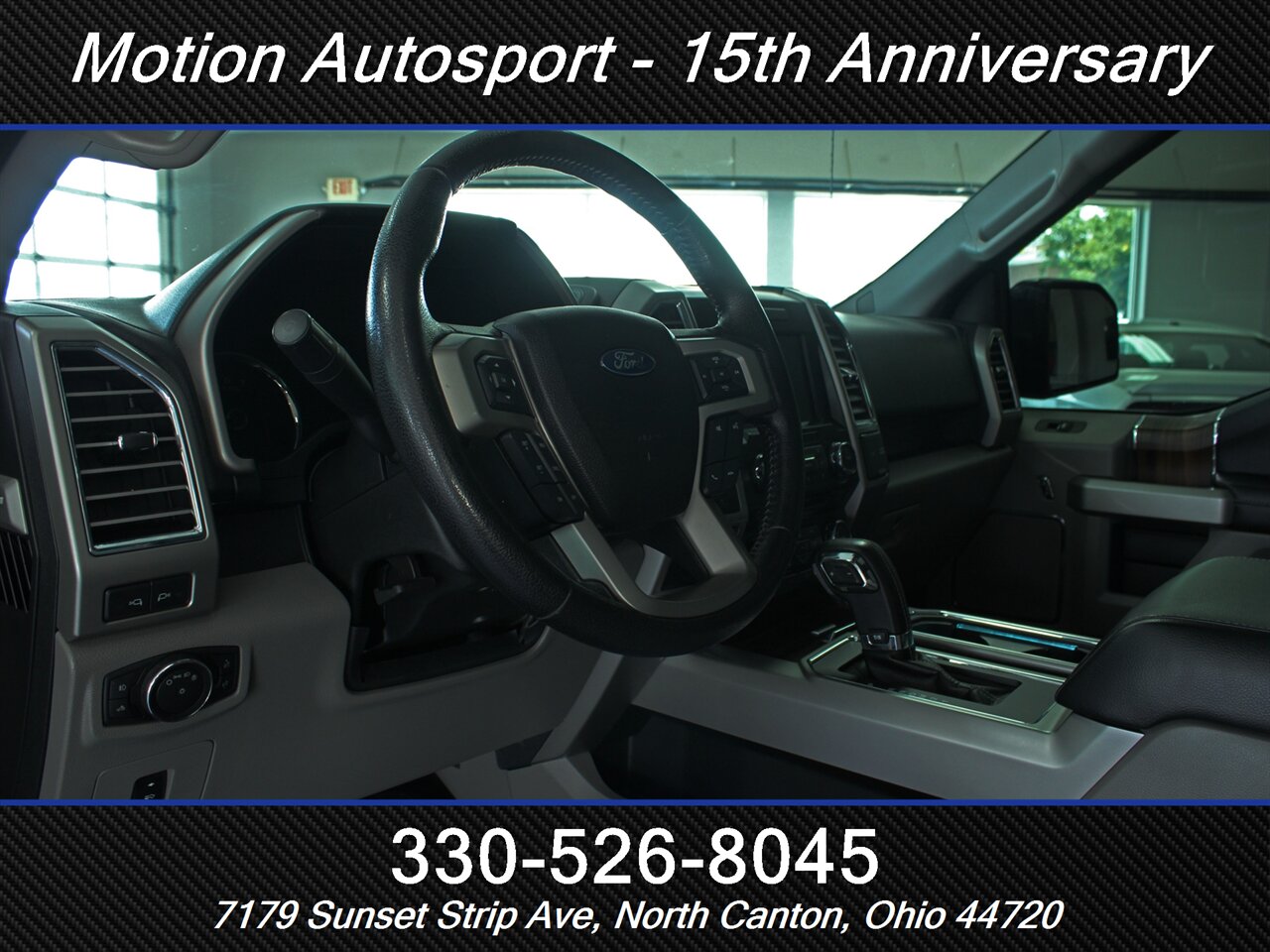 2016 Ford F-150 Lariat Panoramic Roof Navigation 4X4 - Photo 12 - North Canton, OH 44720
