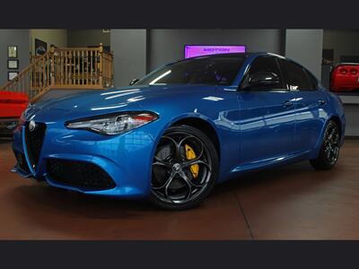 2019 Alfa Romeo Giulia Ti Sport Carbon  AWD Sedan