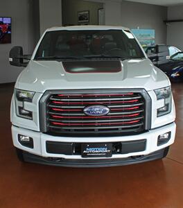 2017 Ford F-150 Lariat  Special Edition Sport Panoramic Roof 4X4 - Photo 4 - North Canton, OH 44720