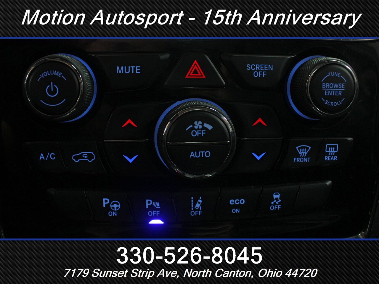 2019 Jeep Grand Cherokee SRT Moon Roof Navigation 4X4 - Photo 25 - North Canton, OH 44720