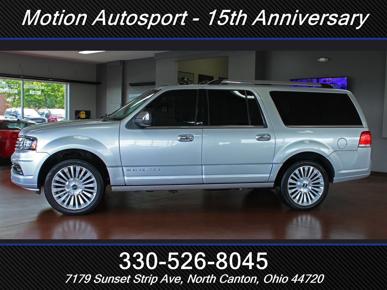 2017 Lincoln Navigator  Moon Roof Navigation 4X4 - Photo 7 - North Canton, OH 44720