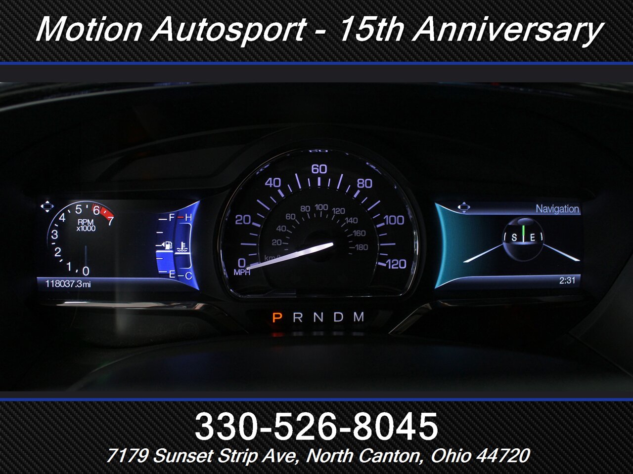2017 Lincoln Navigator  Moon Roof Navigation 4X4 - Photo 20 - North Canton, OH 44720