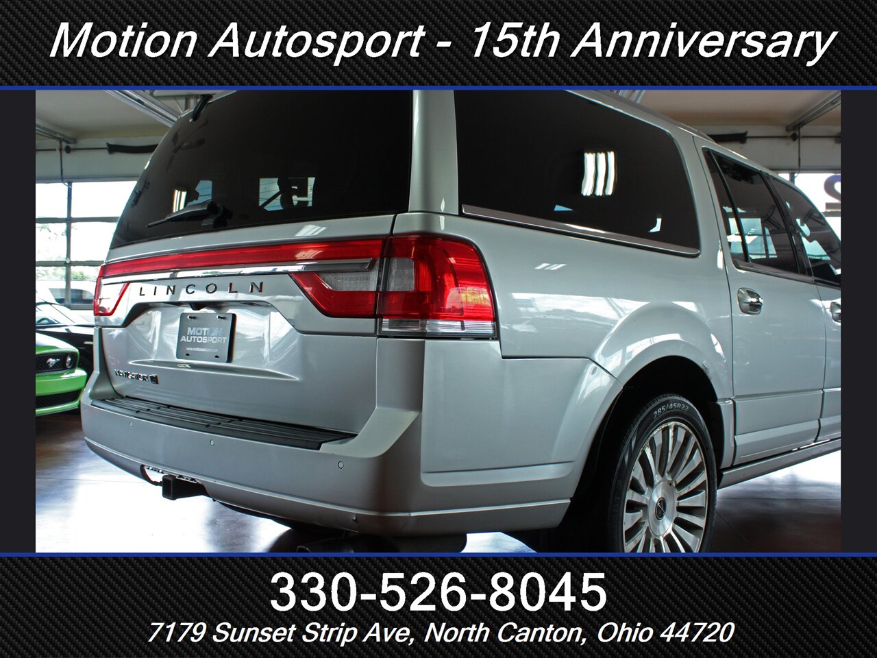 2017 Lincoln Navigator  Moon Roof Navigation 4X4 - Photo 11 - North Canton, OH 44720