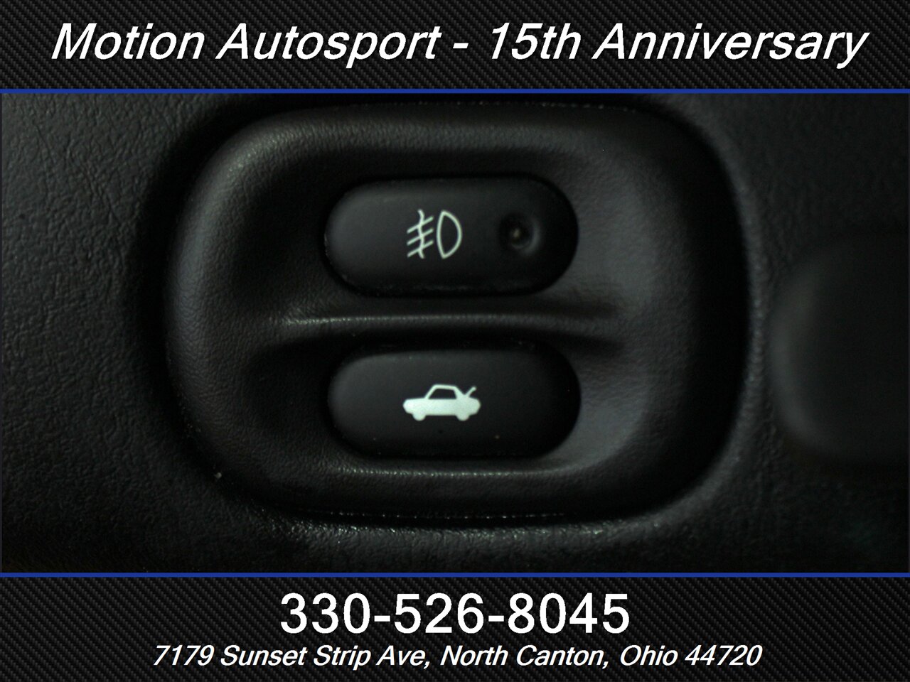 2003 Chevrolet Corvette 50Th Anniversary - Photo 19 - North Canton, OH 44720