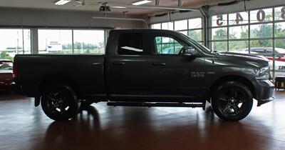 2016 RAM 1500 Sport  Black Top Edition 4X4 - Photo 11 - North Canton, OH 44720