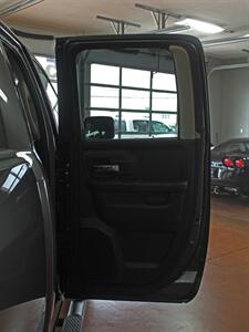 2016 RAM 1500 Sport  Black Top Edition 4X4 - Photo 36 - North Canton, OH 44720