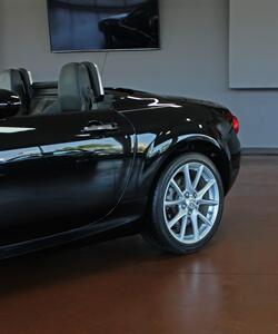 2010 Mazda MX-5 Miata Grand Touring   - Photo 40 - North Canton, OH 44720