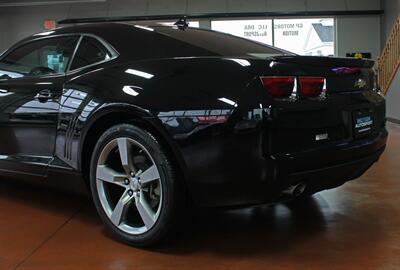 2012 Chevrolet Camaro 2LT  RS - Photo 6 - North Canton, OH 44720