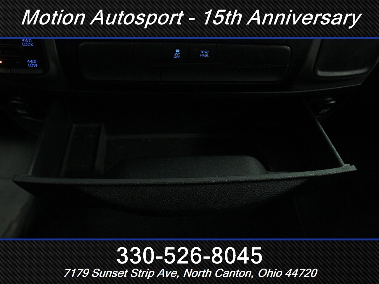 2019 RAM 1500 Classic Express  Black Top Edition 4X4 - Photo 21 - North Canton, OH 44720