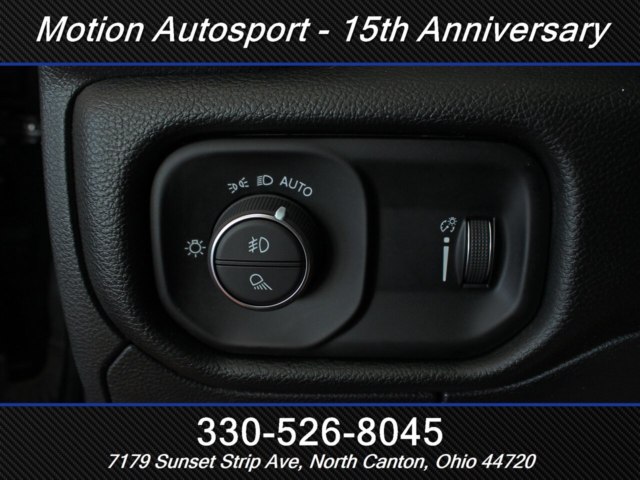 2022 RAM 1500 Sport  Level 1 Black Top Edition Panoramic Roof 4X4 - Photo 16 - North Canton, OH 44720