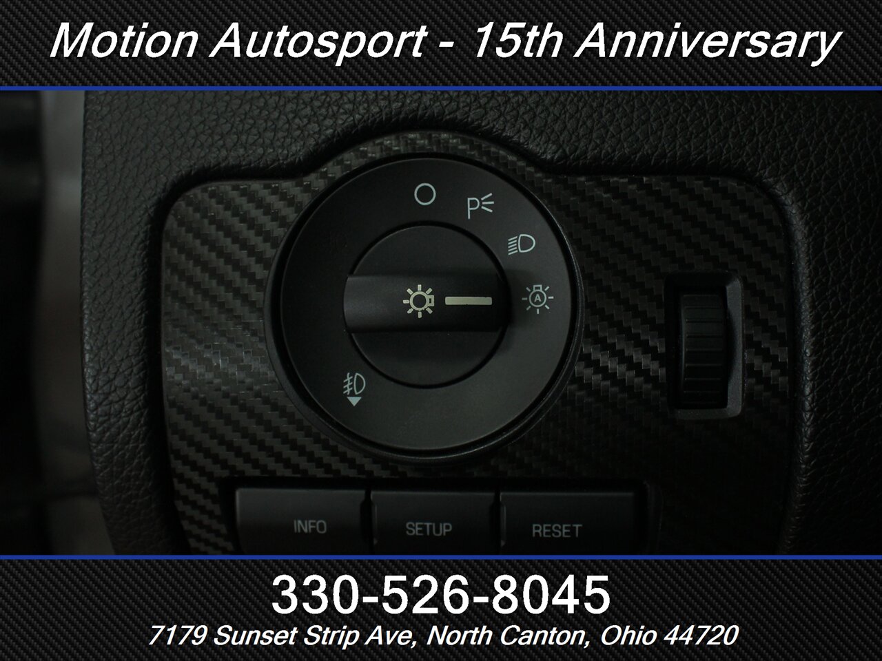 2011 Ford Mustang Shelby GT500   - Photo 19 - North Canton, OH 44720