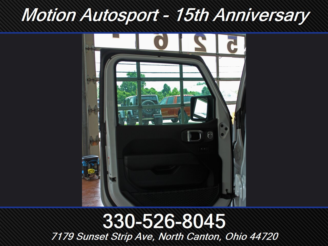 2023 Jeep Wrangler Sahara Altitude 4X4 Hard Top 4X4 - Photo 17 - North Canton, OH 44720