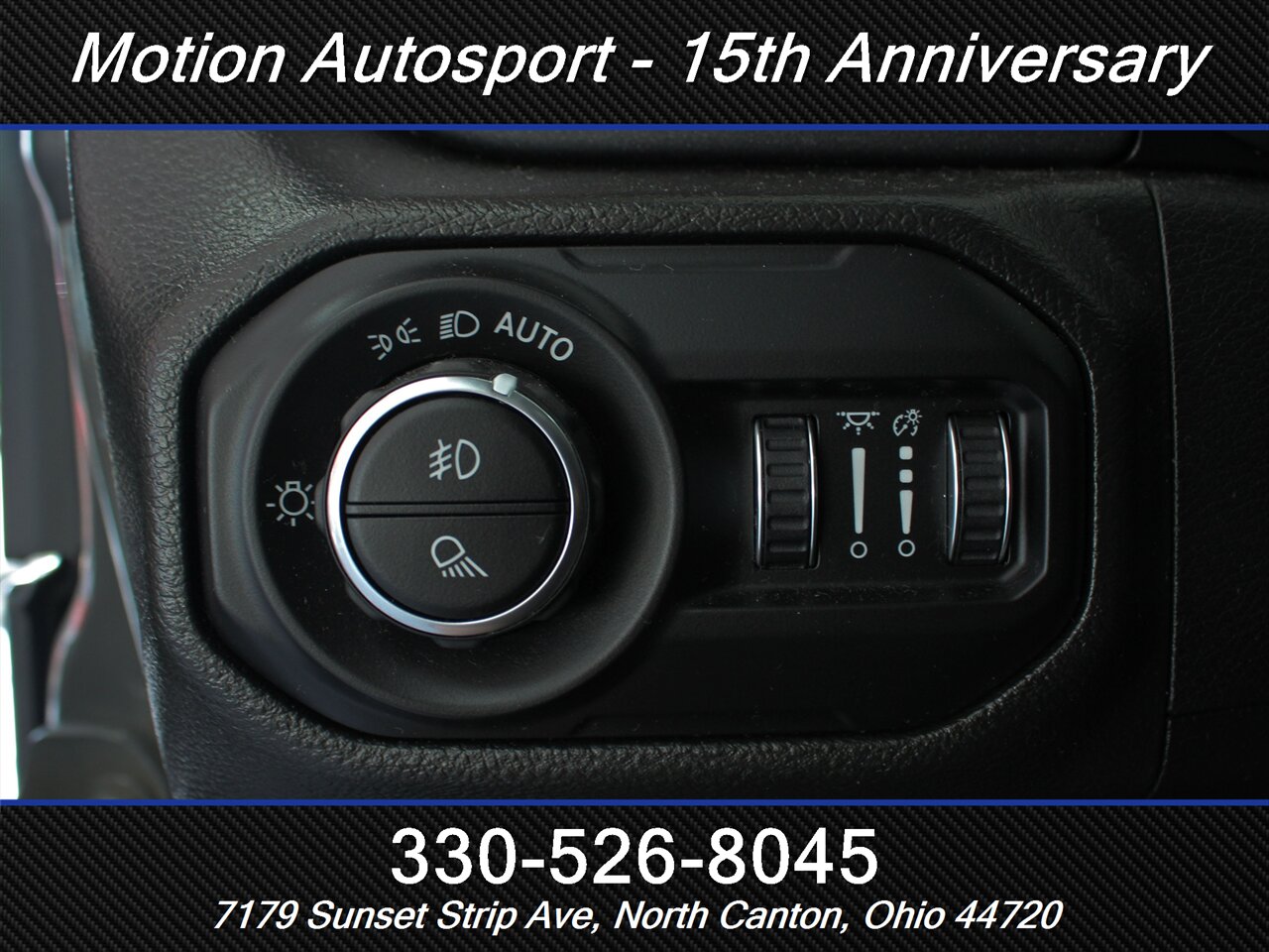 2022 Jeep Gladiator Mojave 4X4   - Photo 11 - North Canton, OH 44720