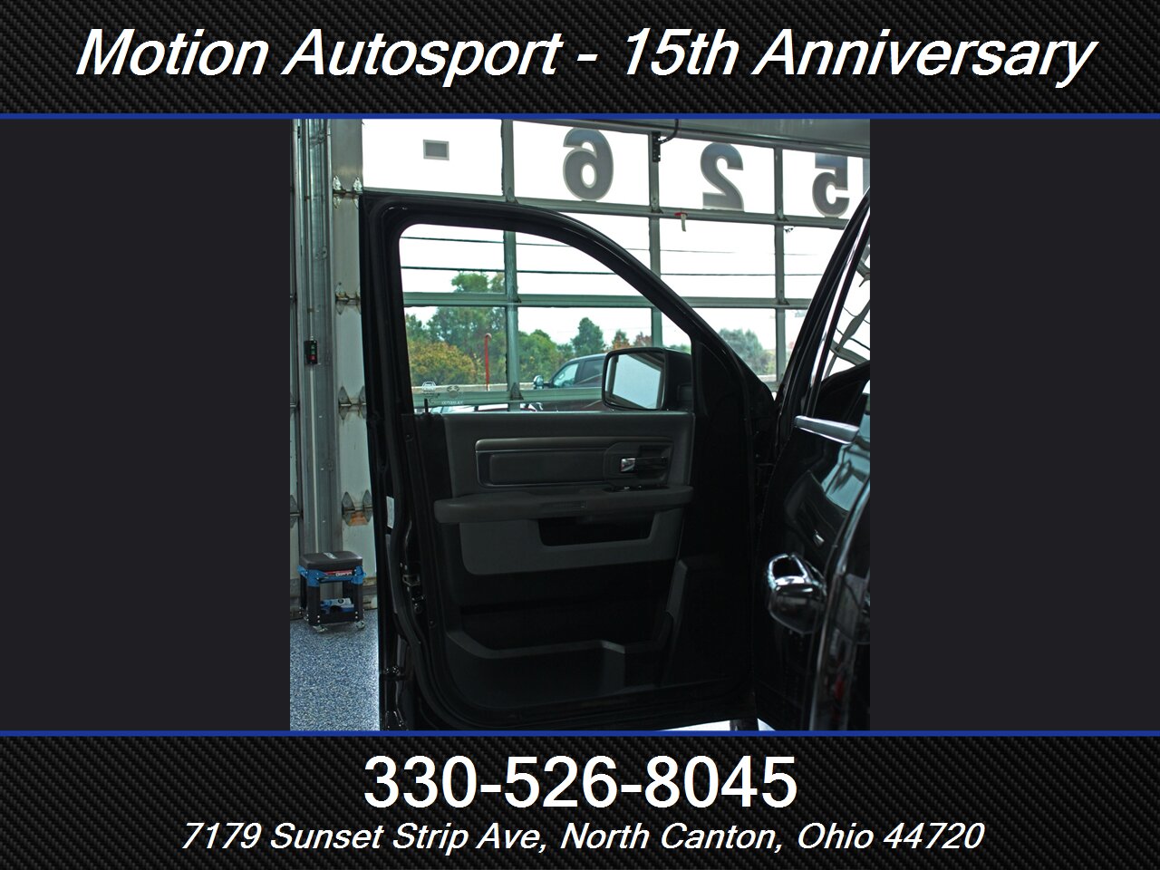 2020 RAM 1500 Classic SLT Black Top Edition 4X4 - Photo 10 - North Canton, OH 44720