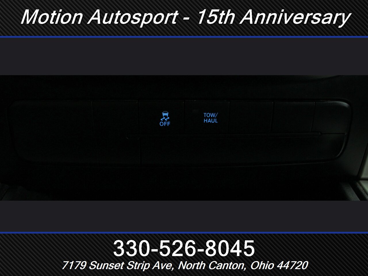 2020 RAM 1500 Classic SLT Black Top Edition 4X4 - Photo 17 - North Canton, OH 44720