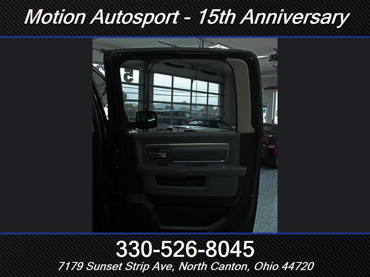 2020 RAM 1500 Classic SLT Black Top Edition 4X4 - Photo 30 - North Canton, OH 44720