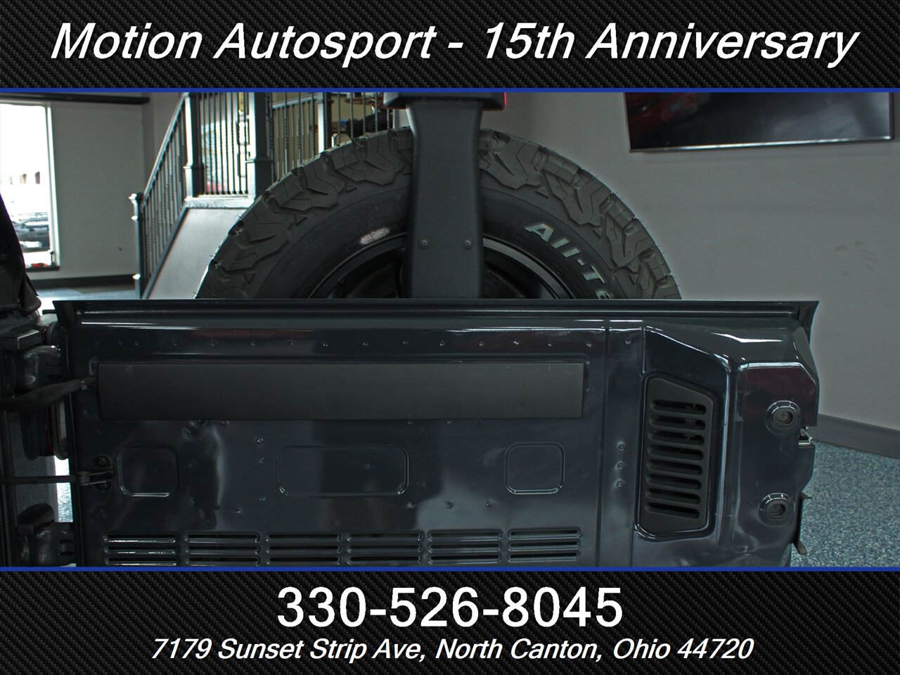 2017 Jeep Wrangler Unlimited Freedom Oscar Mike Edition 4X4 - Photo 9 - North Canton, OH 44720