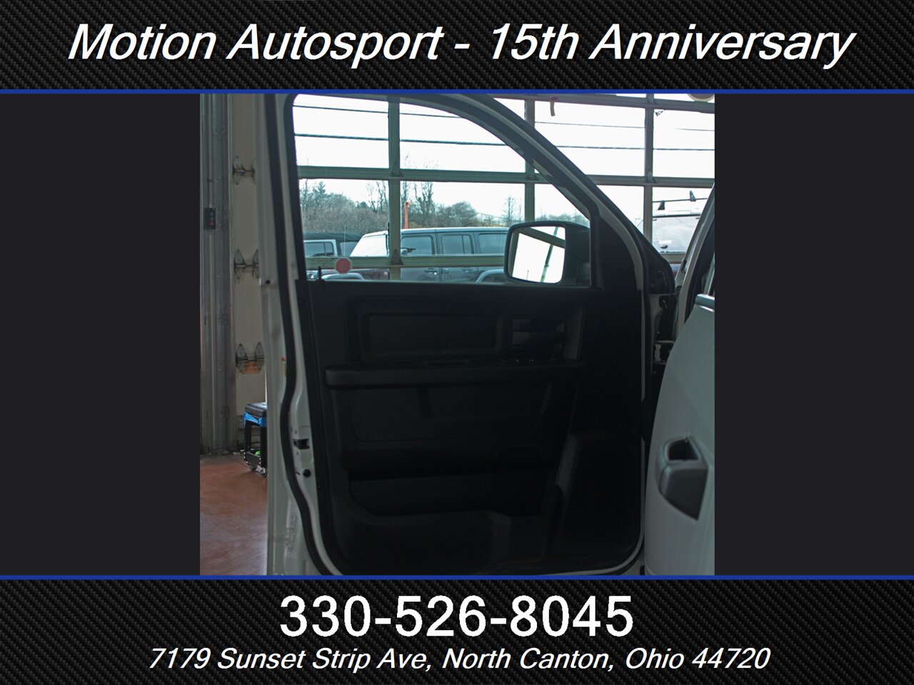 2019 RAM 1500 Classic Express Night Edition 4X4 - Photo 13 - North Canton, OH 44720