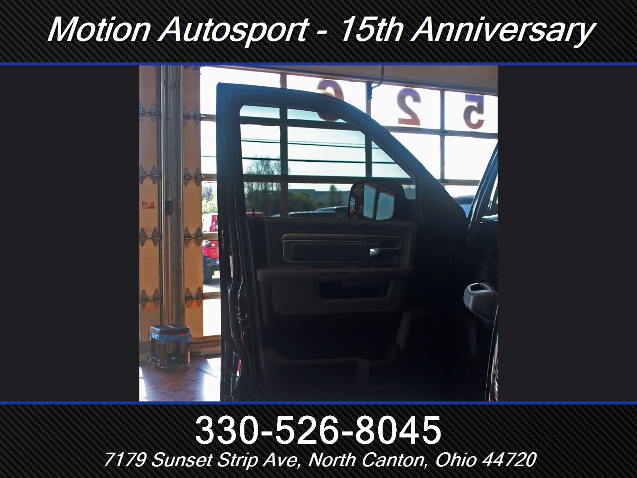 2015 RAM 2500 Big Horn  Black Top Edition 4X4 - Photo 14 - North Canton, OH 44720