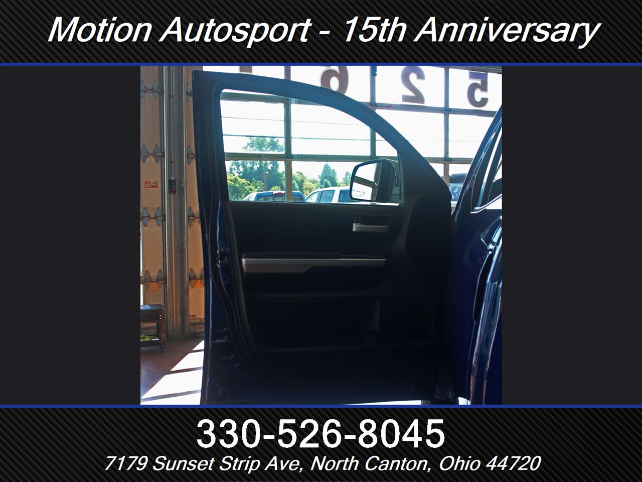 2015 Toyota Tundra SR5  Custom Lift 4X4 - Photo 14 - North Canton, OH 44720