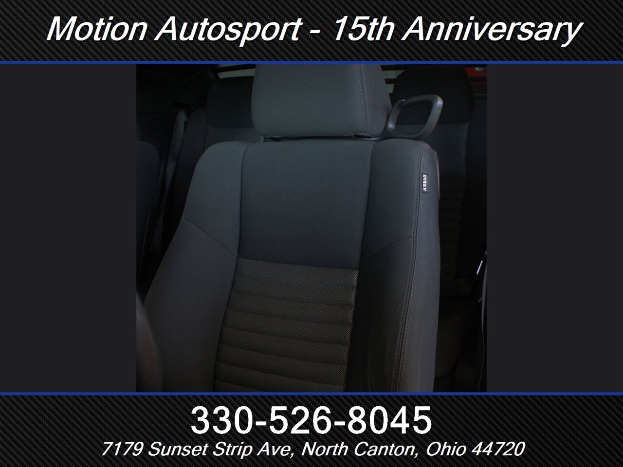 2013 Dodge Challenger R/T Moonroof   - Photo 29 - North Canton, OH 44720