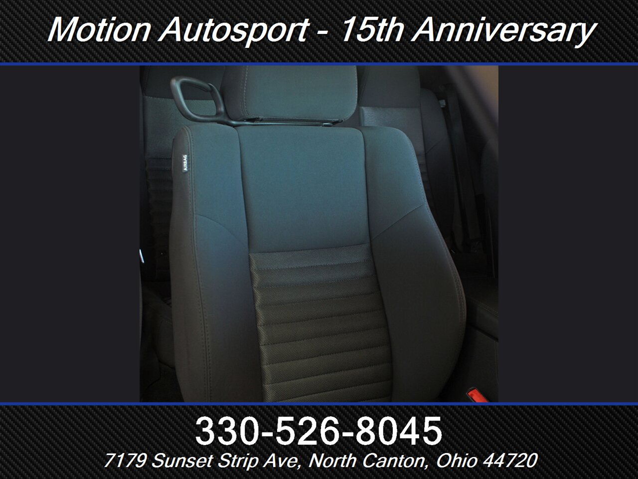 2013 Dodge Challenger R/T Moonroof   - Photo 35 - North Canton, OH 44720