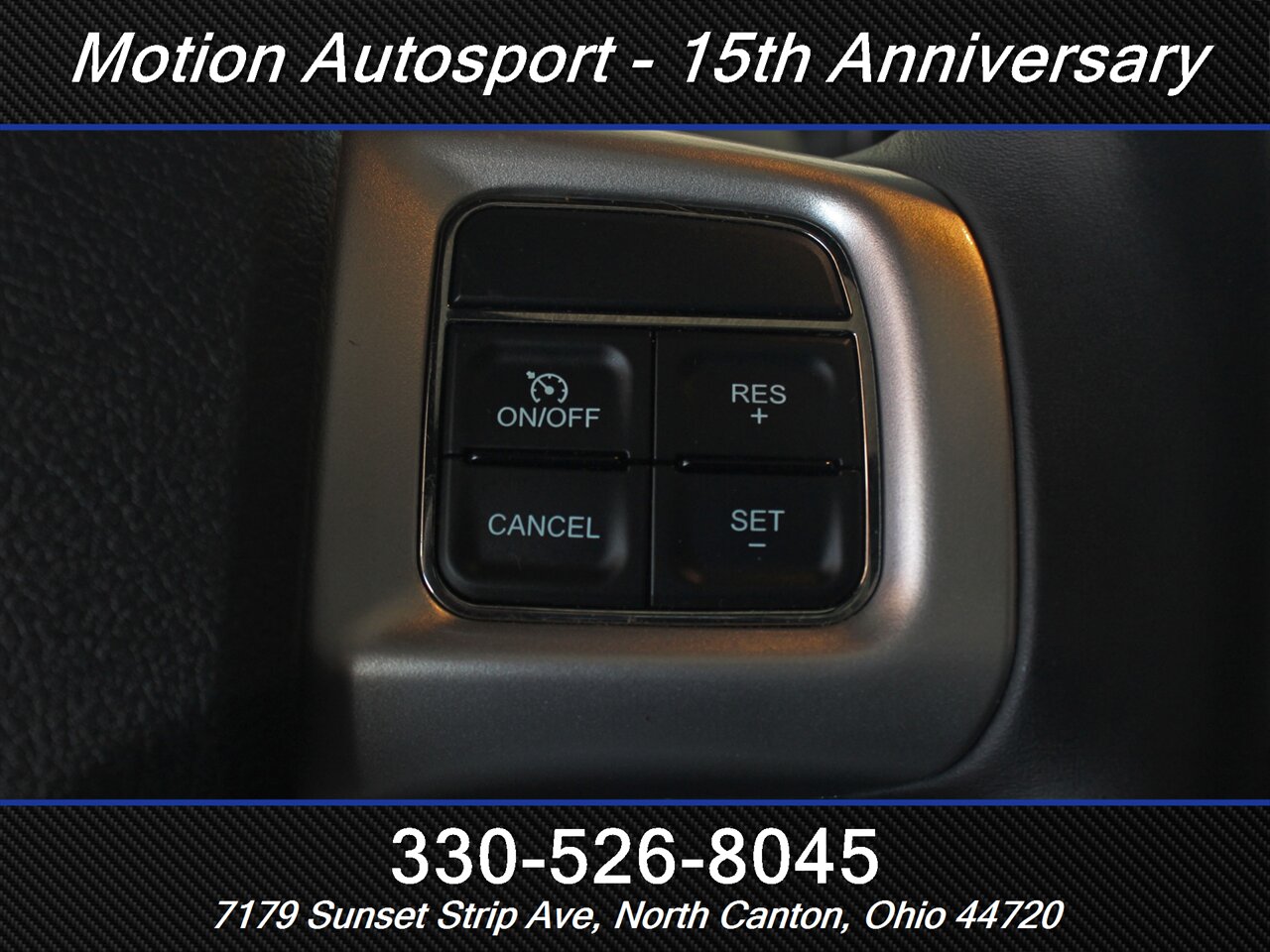 2013 Dodge Challenger R/T Moonroof   - Photo 20 - North Canton, OH 44720