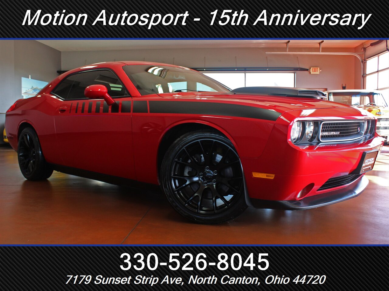 2013 Dodge Challenger R/T Moonroof   - Photo 2 - North Canton, OH 44720