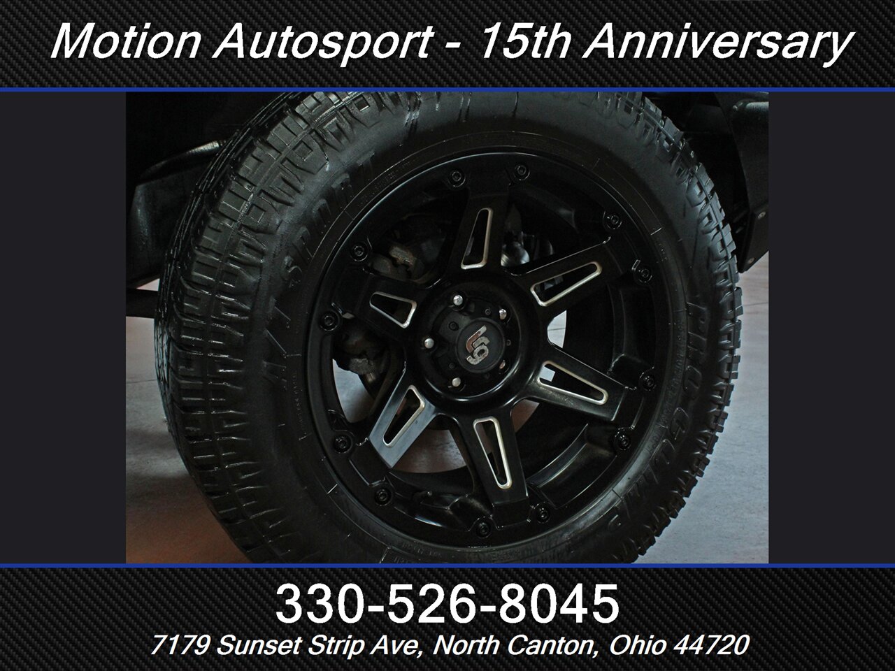 2015 Jeep Wrangler Unlimited Sahara Custom Lift 4X4 - Photo 37 - North Canton, OH 44720