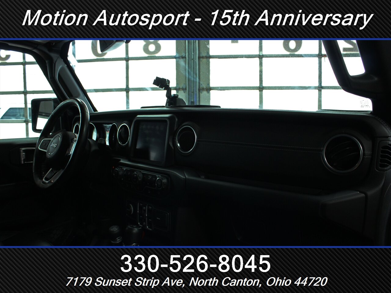 2018 Jeep Wrangler Unlimited Sahara Hard Top 4X4 - Photo 39 - North Canton, OH 44720
