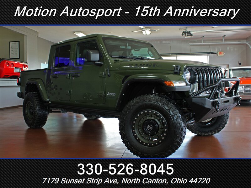 2021 Jeep Gladiator Overland  Custom Lift 4X4