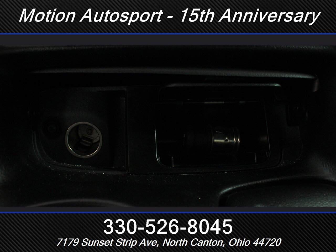 2004 Chevrolet Corvette   - Photo 26 - North Canton, OH 44720