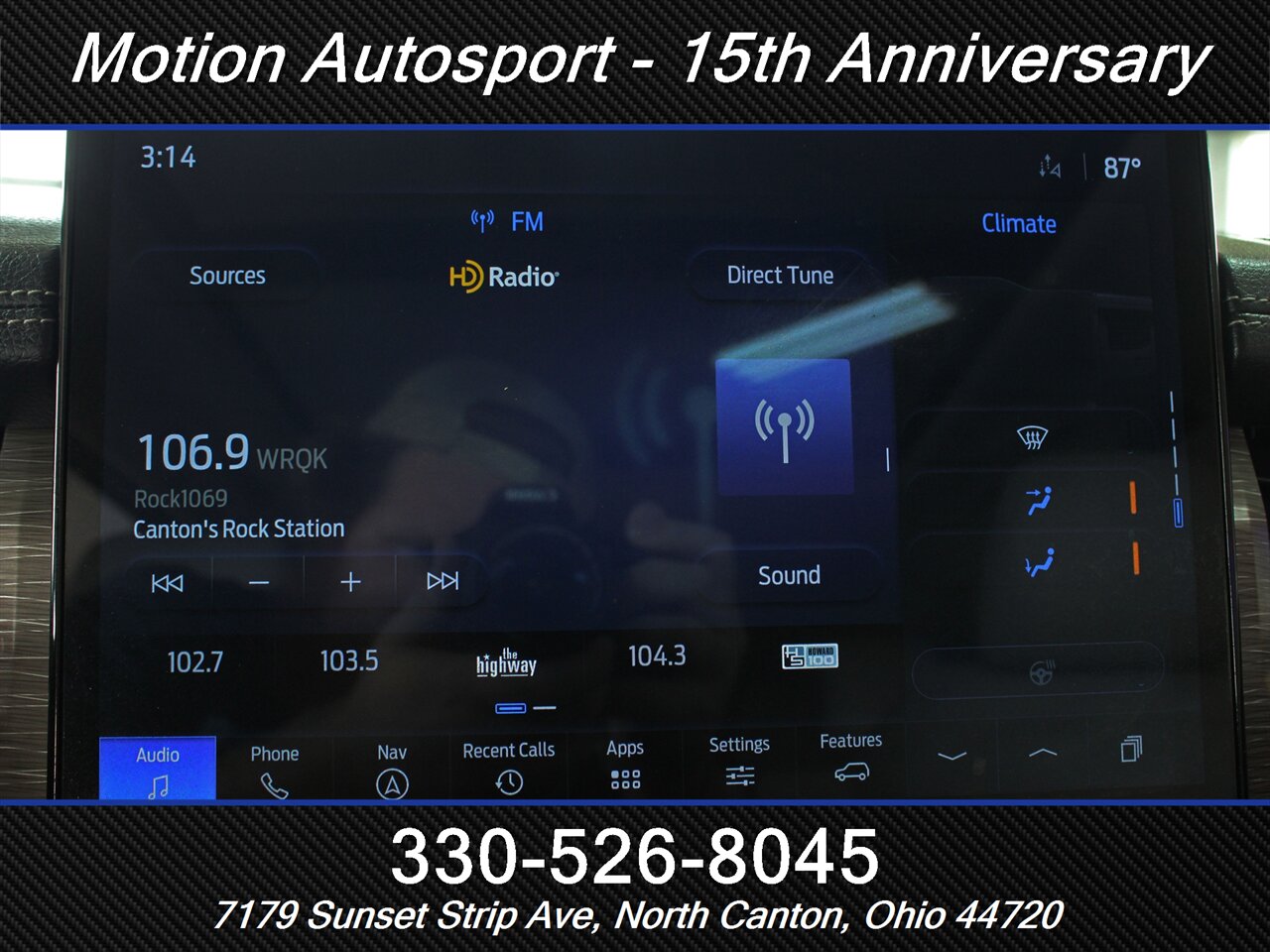 2023 Ford Expedition MAX Limited Panoramic Roof 4X4 - Photo 27 - North Canton, OH 44720
