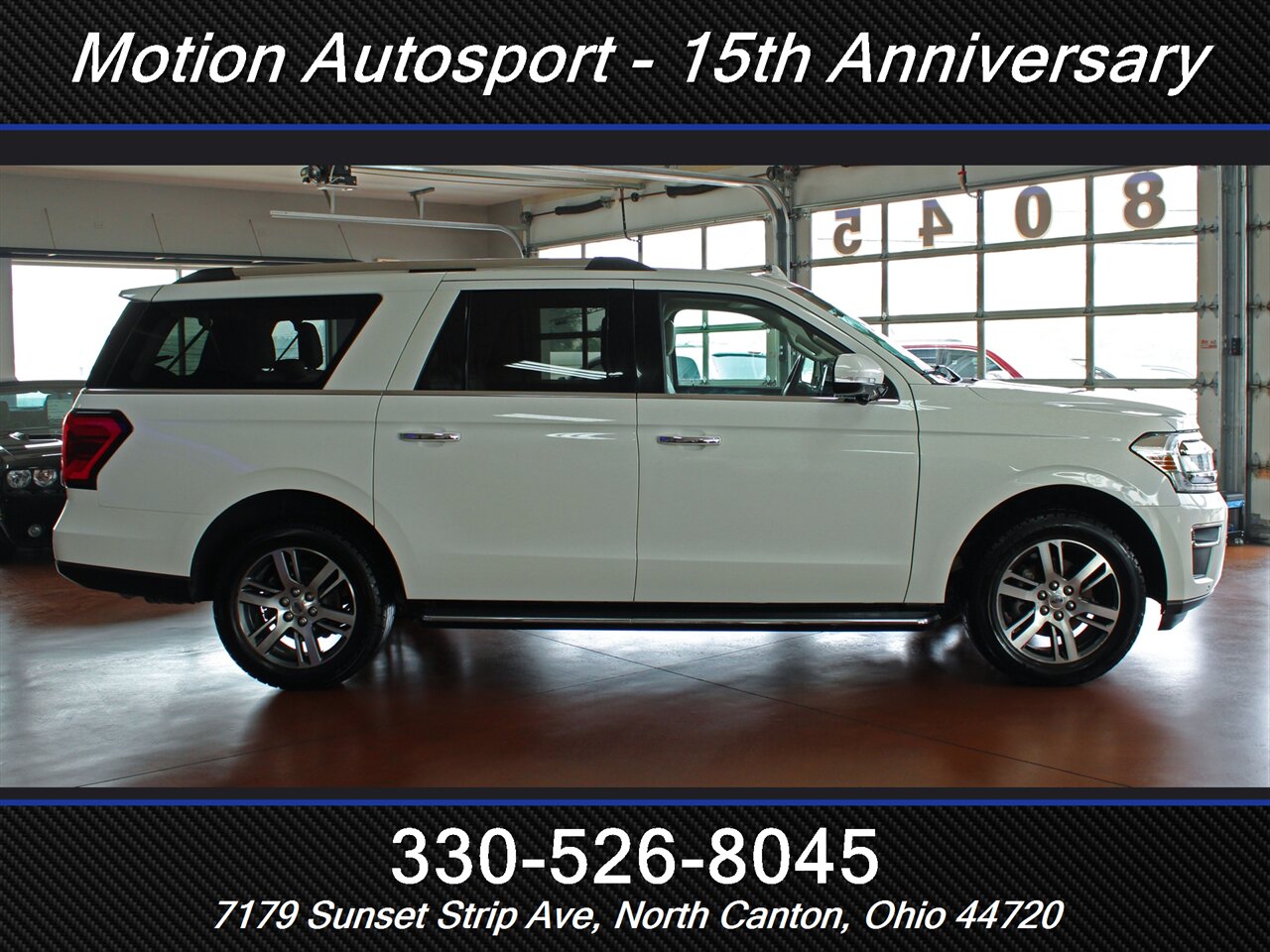 2023 Ford Expedition MAX Limited Panoramic Roof 4X4 - Photo 12 - North Canton, OH 44720