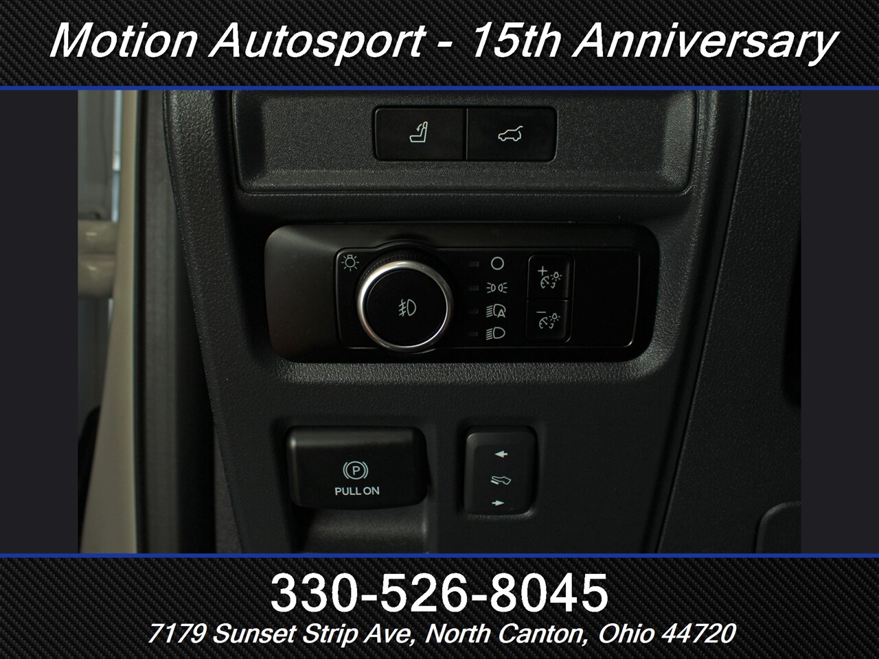 2023 Ford Expedition MAX Limited Panoramic Roof 4X4 - Photo 16 - North Canton, OH 44720