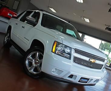 2012 Chevrolet Avalanche LT  4X4 - Photo 46 - North Canton, OH 44720