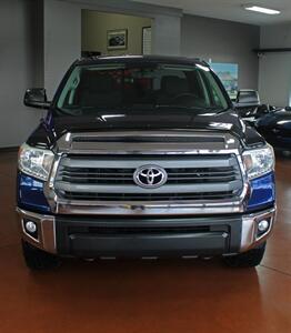 2014 Toyota Tundra SR5  TRD Off Road 4X4 - Photo 4 - North Canton, OH 44720