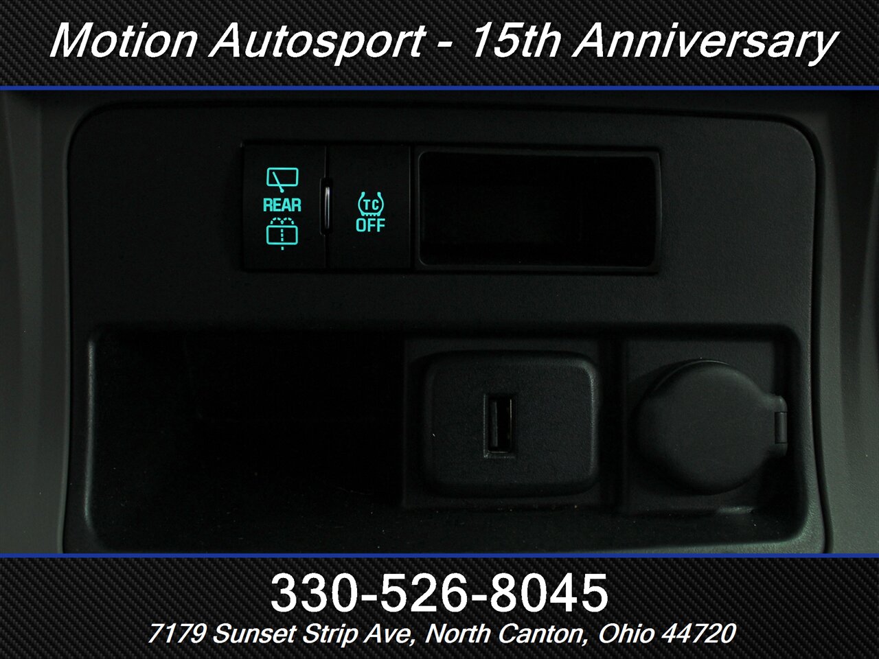 2016 Chevrolet Traverse LS AWD - Photo 18 - North Canton, OH 44720